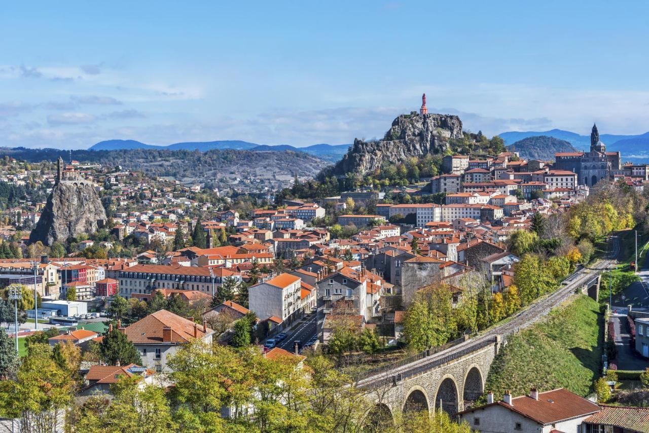 Hotel ibis Styles Le Puy en Velay Exterior foto